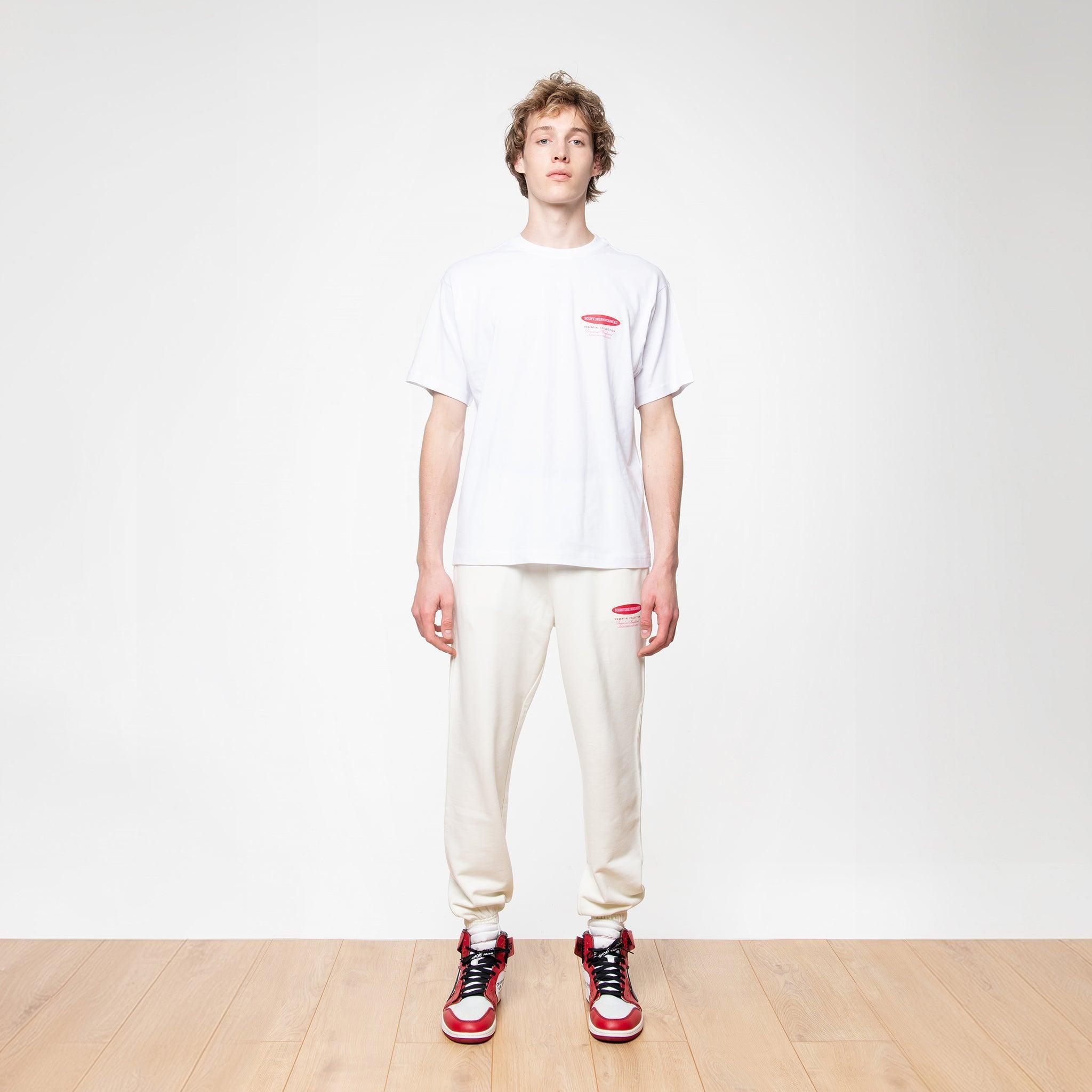 Essentials Logo Regular Fit S/S T-Shirt - SOON TO BE ANNOUNCED