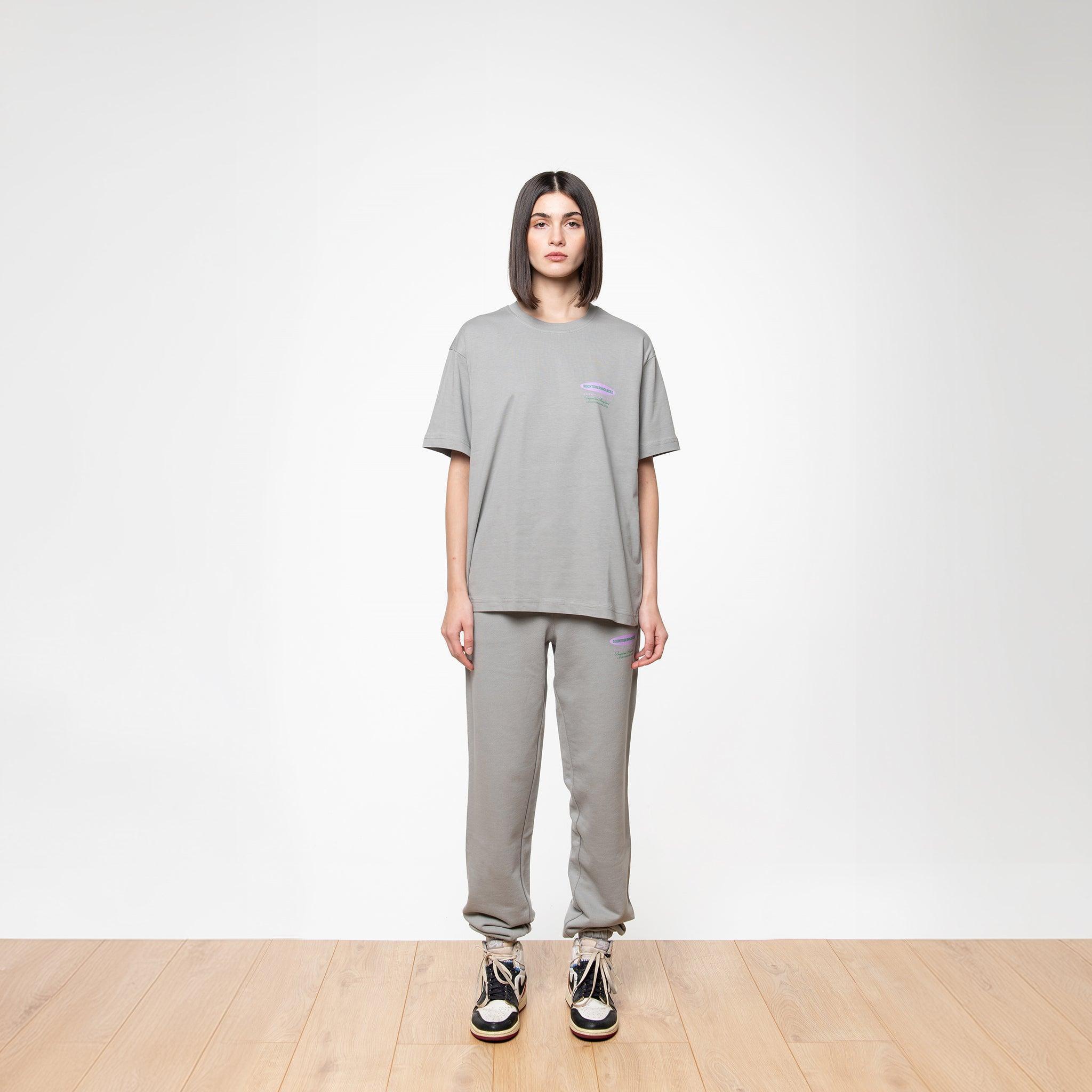 Essentials Logo Regular Fit S/S T-Shirt - SOON TO BE ANNOUNCED