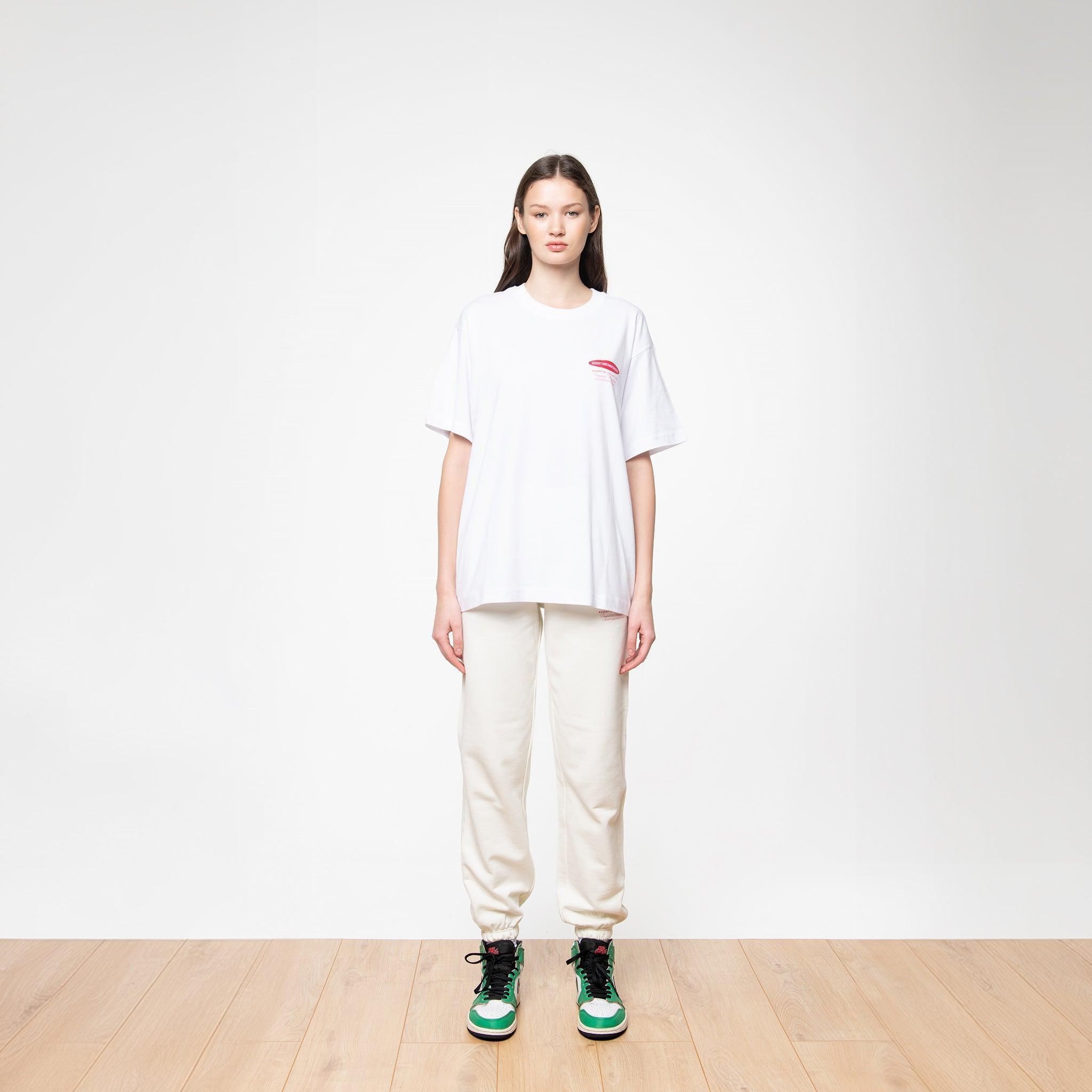 Essentials Logo Regular Fit S/S T-Shirt - SOON TO BE ANNOUNCED