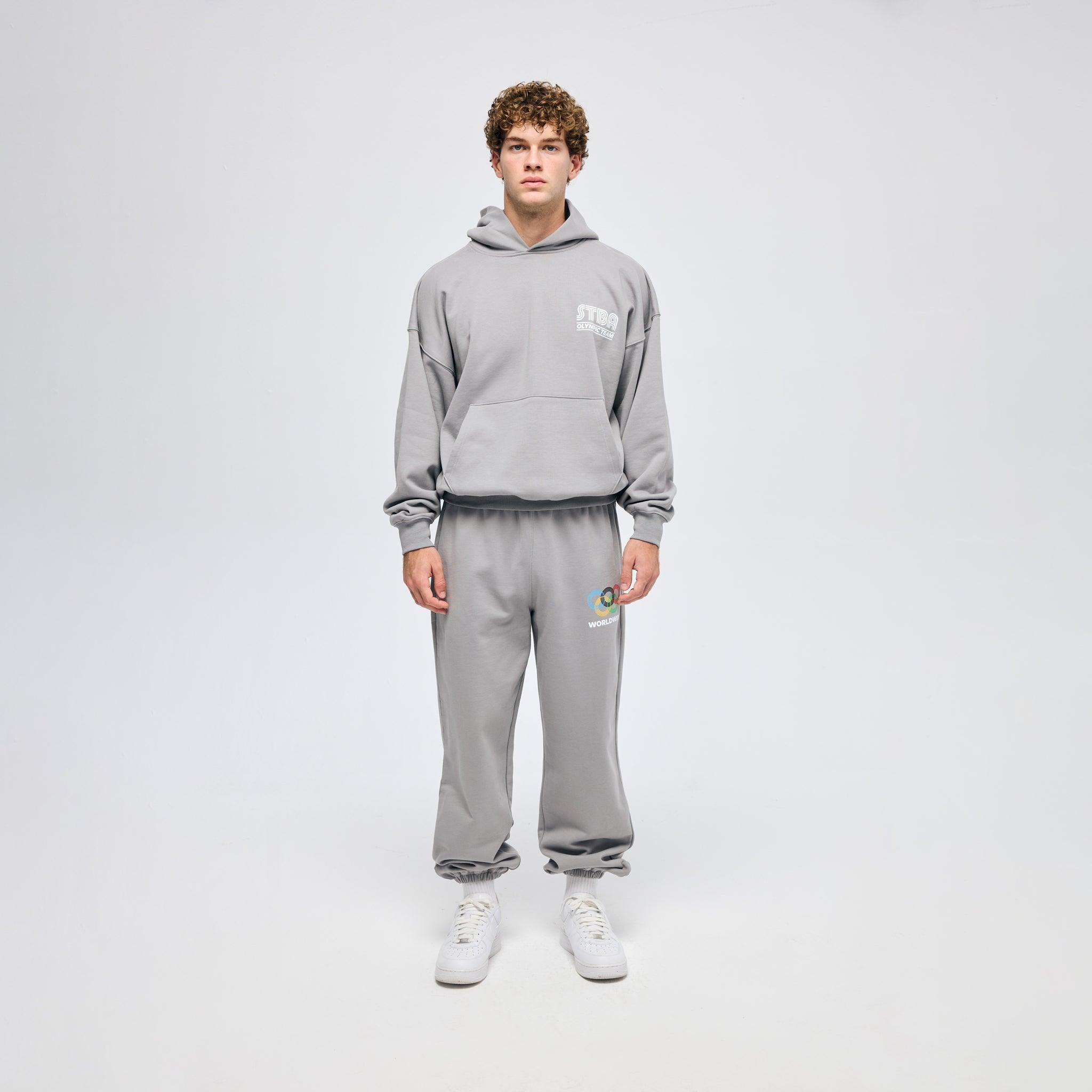 Jogger Pantolon: Gardrobunuzda Olması Gereken Parça